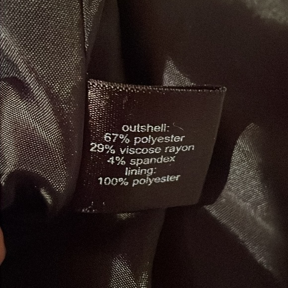 Women’s Blazer - Picture 5 of 6